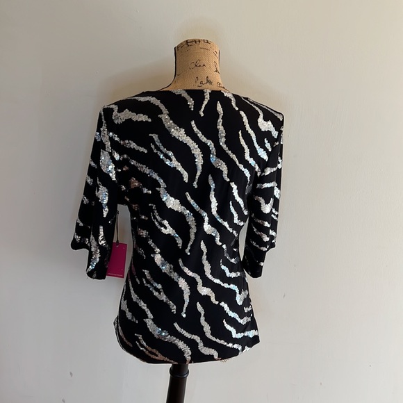 Vince Camuto Top - Picture 3 of 8